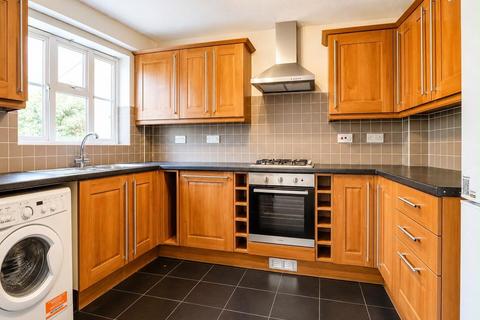 3 bedroom semi-detached house for sale, Serpentine Close, Stevenage SG1