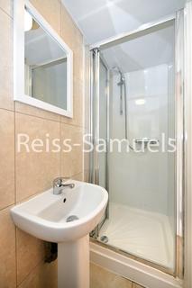 5 bedroom semi-detached house to rent, Ambassador Square, London E14