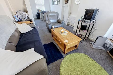 2 bedroom terraced house for sale, Hartshill Road, Stoke-on-Trent