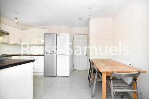 5 bedroom townhouse to rent, Barnfield Place, Isle of dogs, London E14
