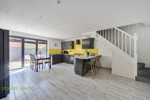 Pampisford Road, Purley, CR8