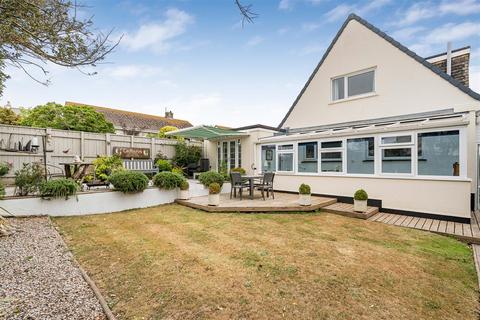 3 bedroom detached house for sale, Green Park Way, Chillington, Kingsbridge