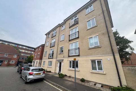 2 bedroom flat for sale, Firmin Close Ipswich