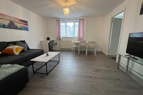 2 bedroom flat for sale, Firmin Close Ipswich