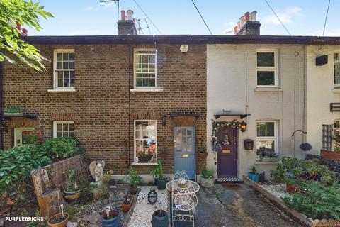 2 bedroom cottage for sale, Norwood Terrace, Southall, UB2