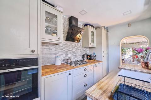 2 bedroom cottage for sale, Norwood Terrace, Southall, UB2