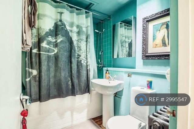 Apartment in London - View 5