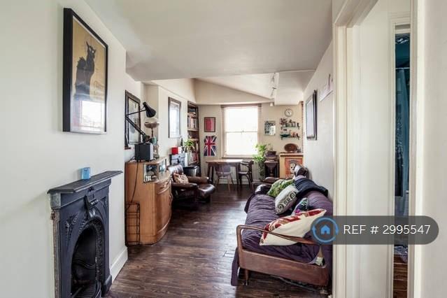 Apartment in London - More