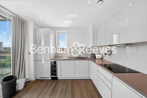 2 bedroom apartment to rent, Hebden Place, London, SW8