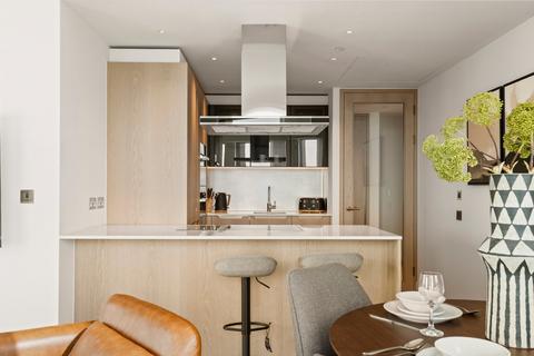 2 bedroom flat to rent, River Park Tower, 1 Nine Elms Lane, London, SW8