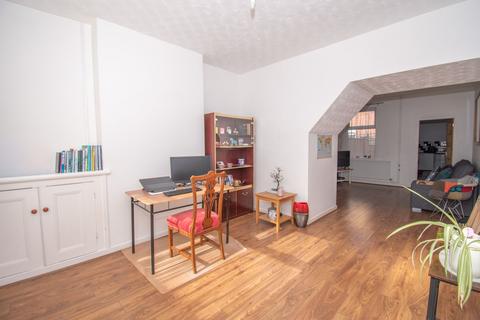 3 bedroom terraced house for sale, Bassett Street, Leicester