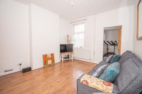 3 bedroom terraced house for sale, Bassett Street, Leicester