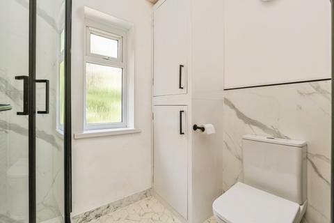 1 bedroom flat for sale, Secker Avenue, Warrington, Cheshire, WA4