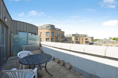 2 bedroom flat for sale, Cabot Close, CROYDON, Surrey, CR0