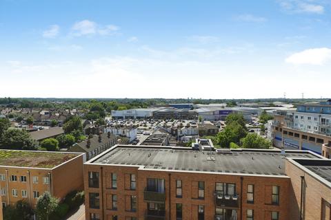 2 bedroom flat for sale, Cabot Close, CROYDON, Surrey, CR0