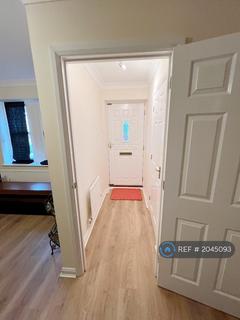 3 bedroom semi-detached house to rent, Uxbridge, Uxbridge, UB8
