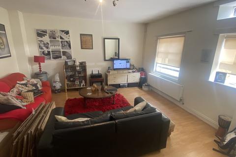 2 bedroom house to rent, Adrian Mews, Westgate-on-Sea, CT8
