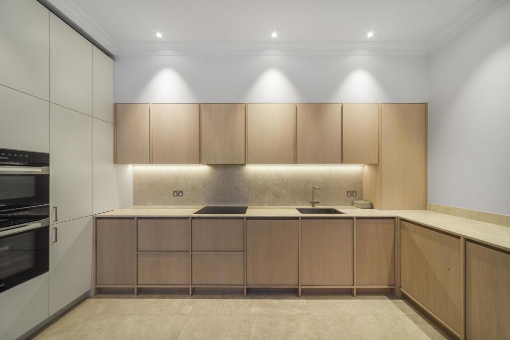 Apartment in London - View 2