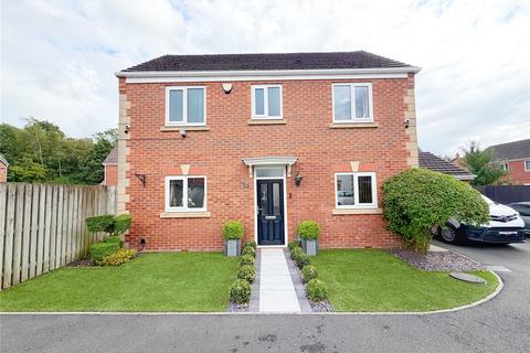 3 bedroom detached house for sale, West Malling Close, Heywood, Greater Manchester, OL10
