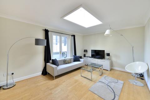 1 bedroom flat for sale, Creechurch Lane, London, EC3A