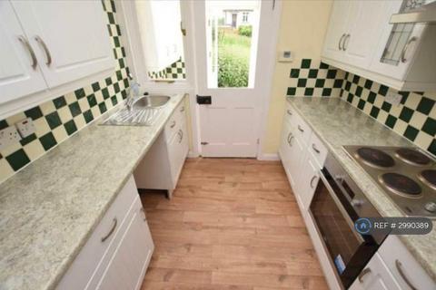 1 bedroom in a house share to rent, Bishop Road, Chelmsford, CM1
