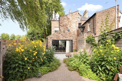 4 bedroom end of terrace house for sale, Claremont Terrace, York, North Yorkshire, YO31