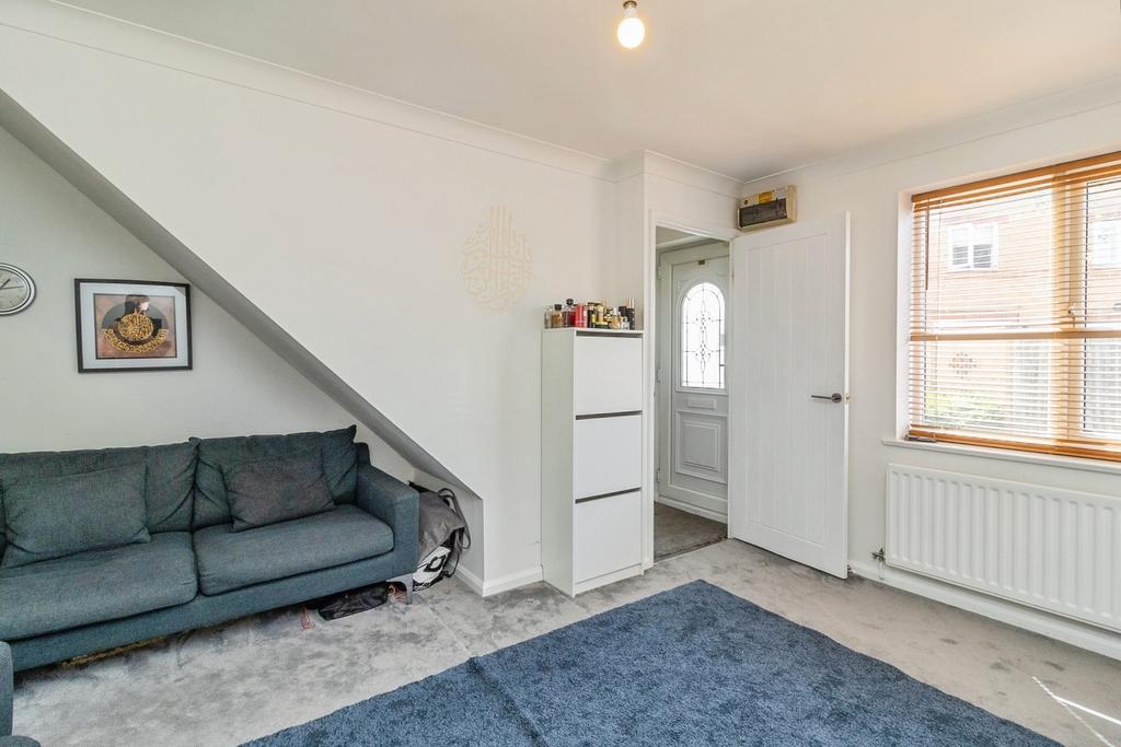 House in Milton Keynes - View 3