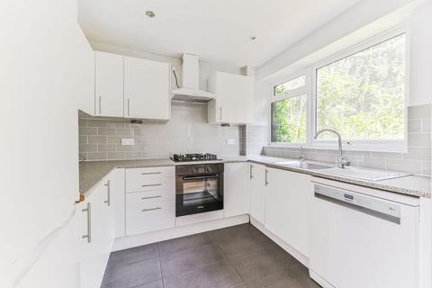 4 bedroom house to rent, Chichele Gardens, East Croydon, Croydon, CR0