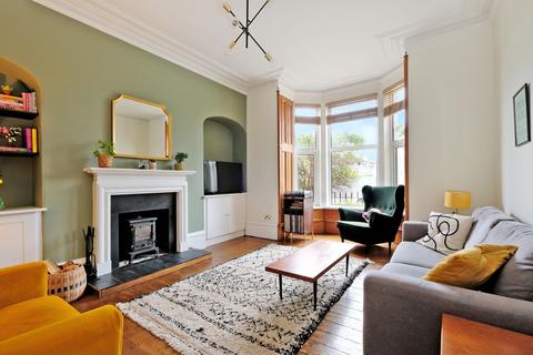 2 bedroom apartment for sale, Loanhead Terrace, Rosemount, Aberdeen, AB25