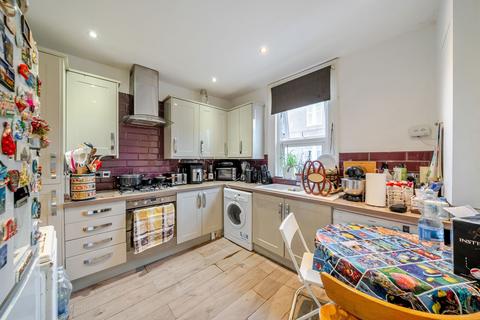 2 bedroom flat for sale, South End, Croydon, CR0