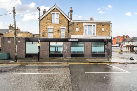2 bedroom flat for sale, South End, Croydon, CR0