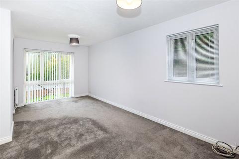 2 bedroom apartment for sale, Parry Drive, Weybridge, Surrey