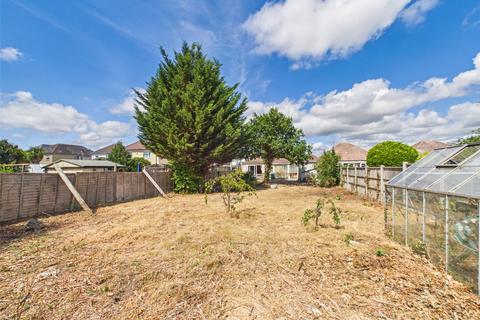2 bedroom bungalow for sale, Flambard Avenue, Christchurch, Dorset, BH23