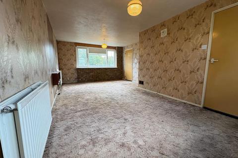 3 bedroom end of terrace house for sale, 71 Link Road, Canvey Island, Essex SS8 9JT