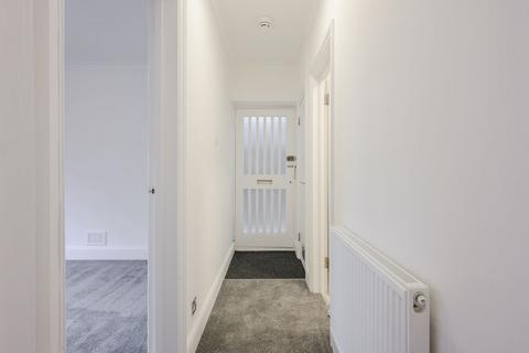 1 bedroom flat to rent, St Philip's Road, Surbiton, KT6