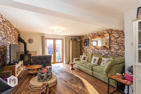 4 bedroom semi-detached house for sale, Horwich, Bolton, BL6