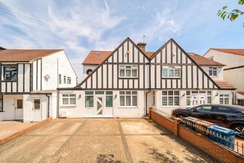5 bedroom semi-detached house for sale, Carlton Avenue, Kenton, HA3 8AY