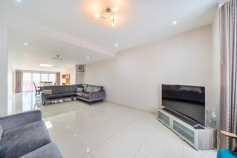 5 bedroom semi-detached house for sale, Carlton Avenue, Kenton, HA3 8AY