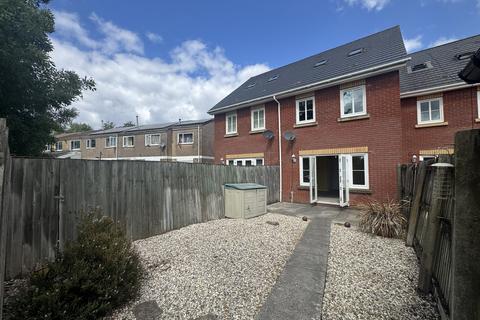 3 bedroom terraced house for sale, Oakfield Mews, Cwmbran