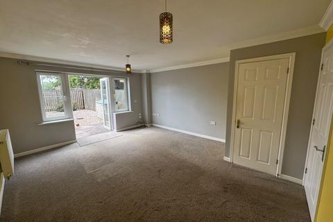 3 bedroom terraced house for sale, Oakfield Mews, Cwmbran
