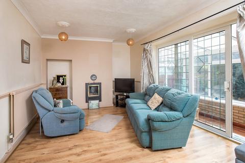 3 bedroom semi-detached house for sale, Willow Lane, Kettering NN14