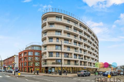 2 bedroom flat for sale, Regents Park Road, London