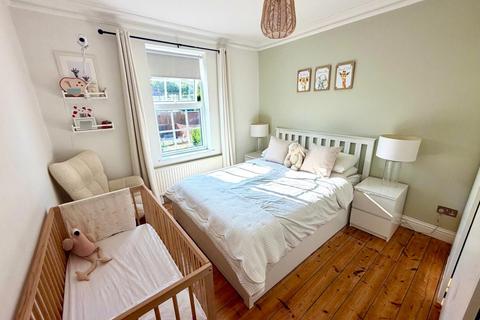 3 bedroom terraced house for sale, Milton Road, Egham, Surrey, TW20
