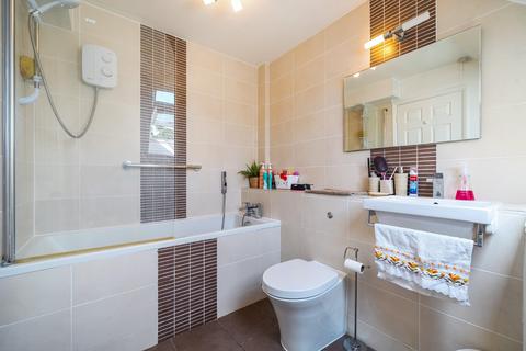 2 bedroom flat for sale, Bywater Place, Surrey Quays, London, SE16