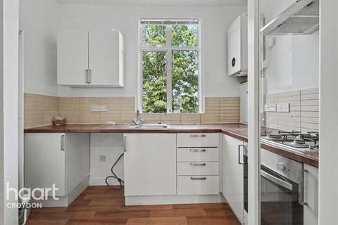 2 bedroom flat for sale, Oval Road, Croydon
