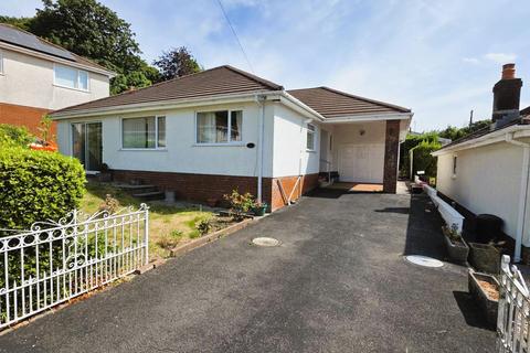 3 bedroom detached bungalow for sale, Gwscwm Road, Burry Port