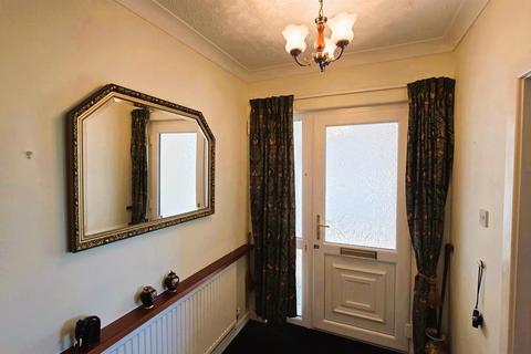 3 bedroom detached bungalow for sale, Gwscwm Road, Burry Port