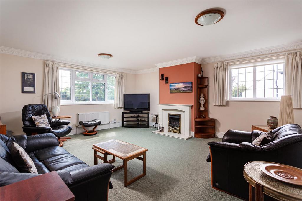 House in York - View 3