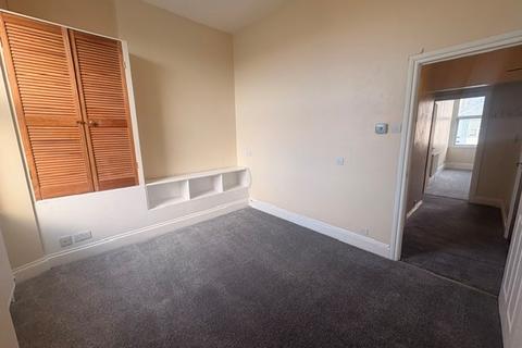 2 bedroom flat to rent, Embankment Road, PLYMOUTH
