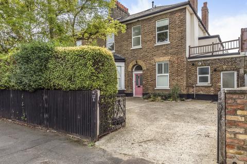3 bedroom flat for sale, Franklin Road, Penge, Greater London, SE20